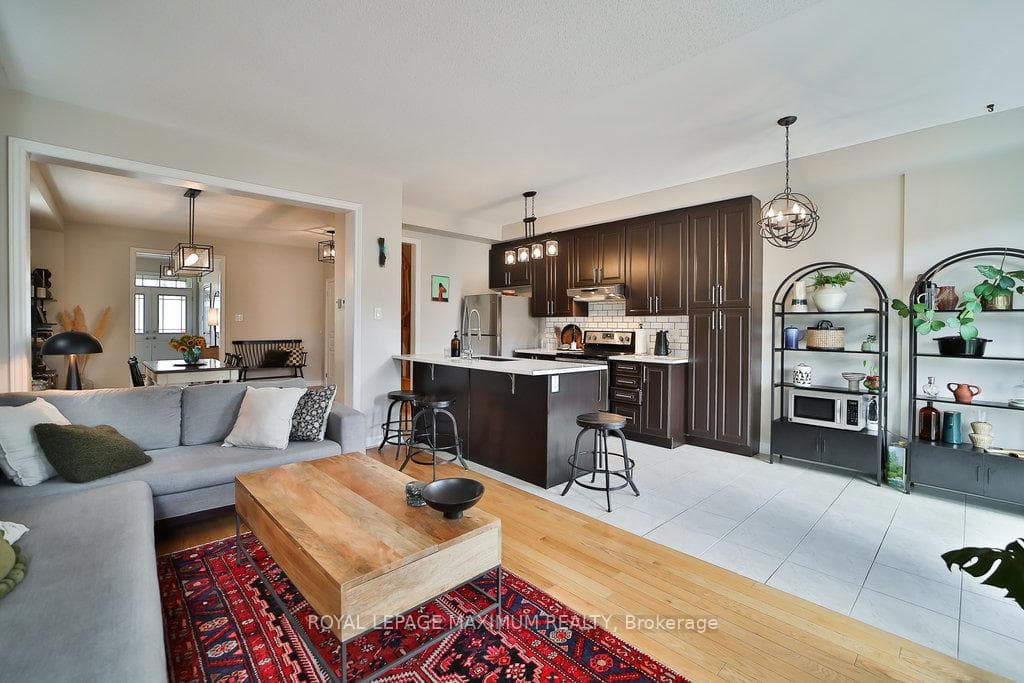 60 Jackson Drive photo 8