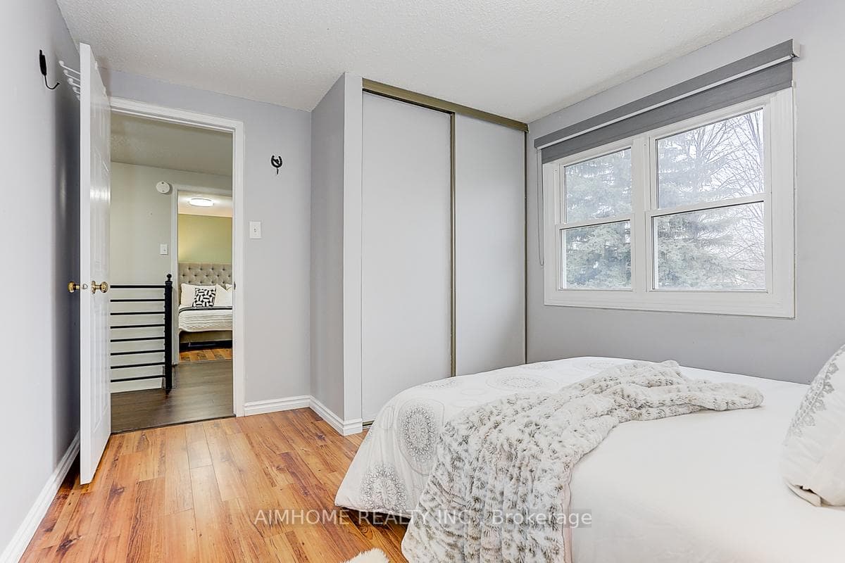 2 Eves Court photo 31