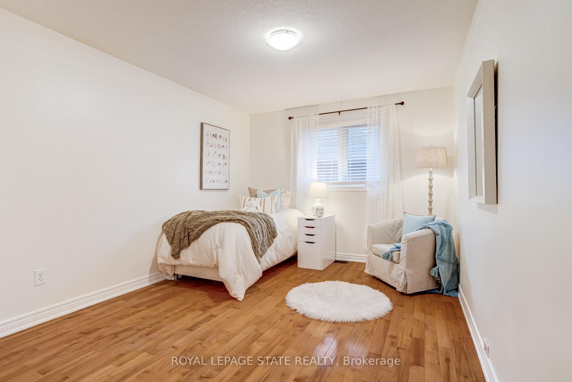 67 Newcombe Road photo 33