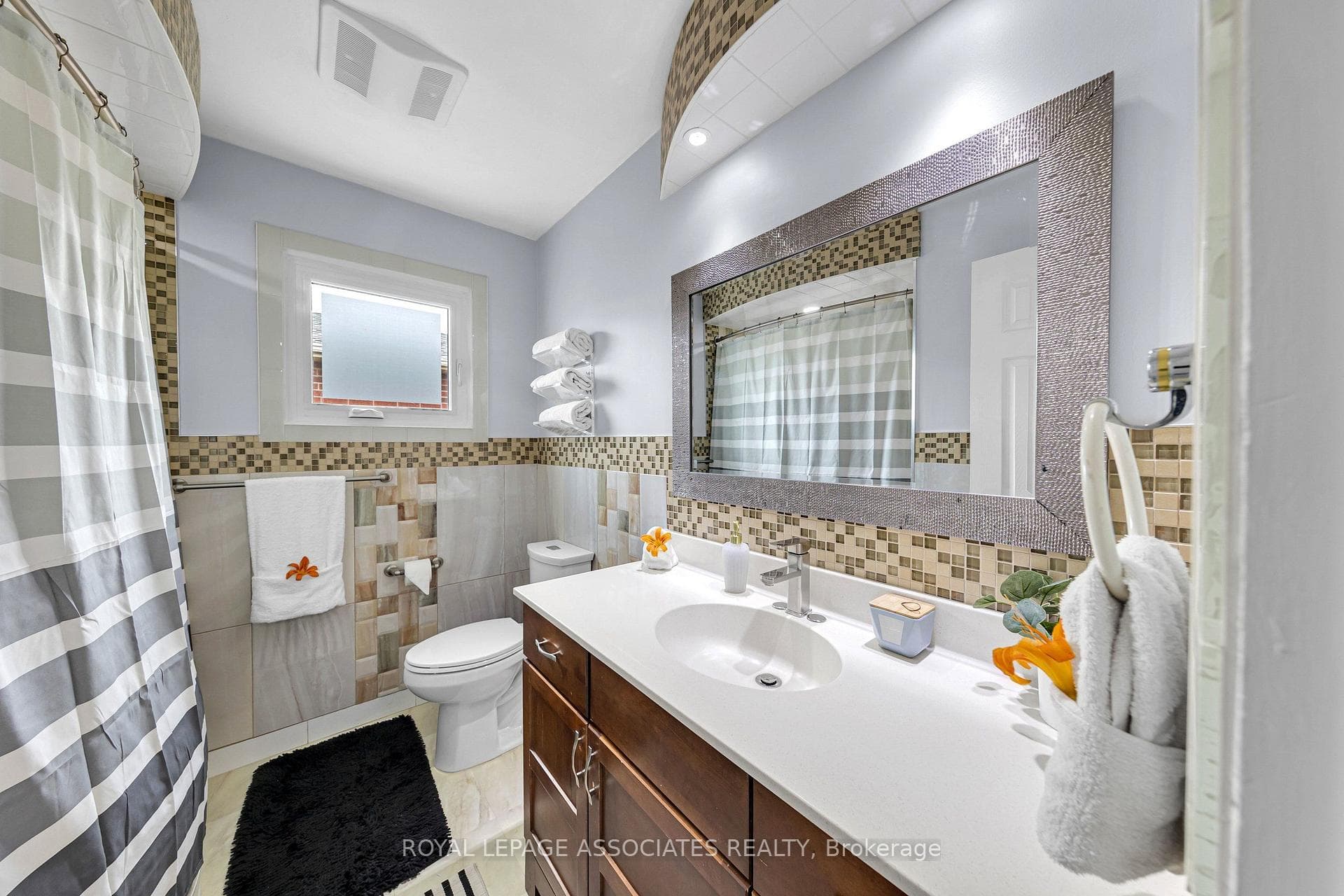 4 Apsco Avenue photo 35