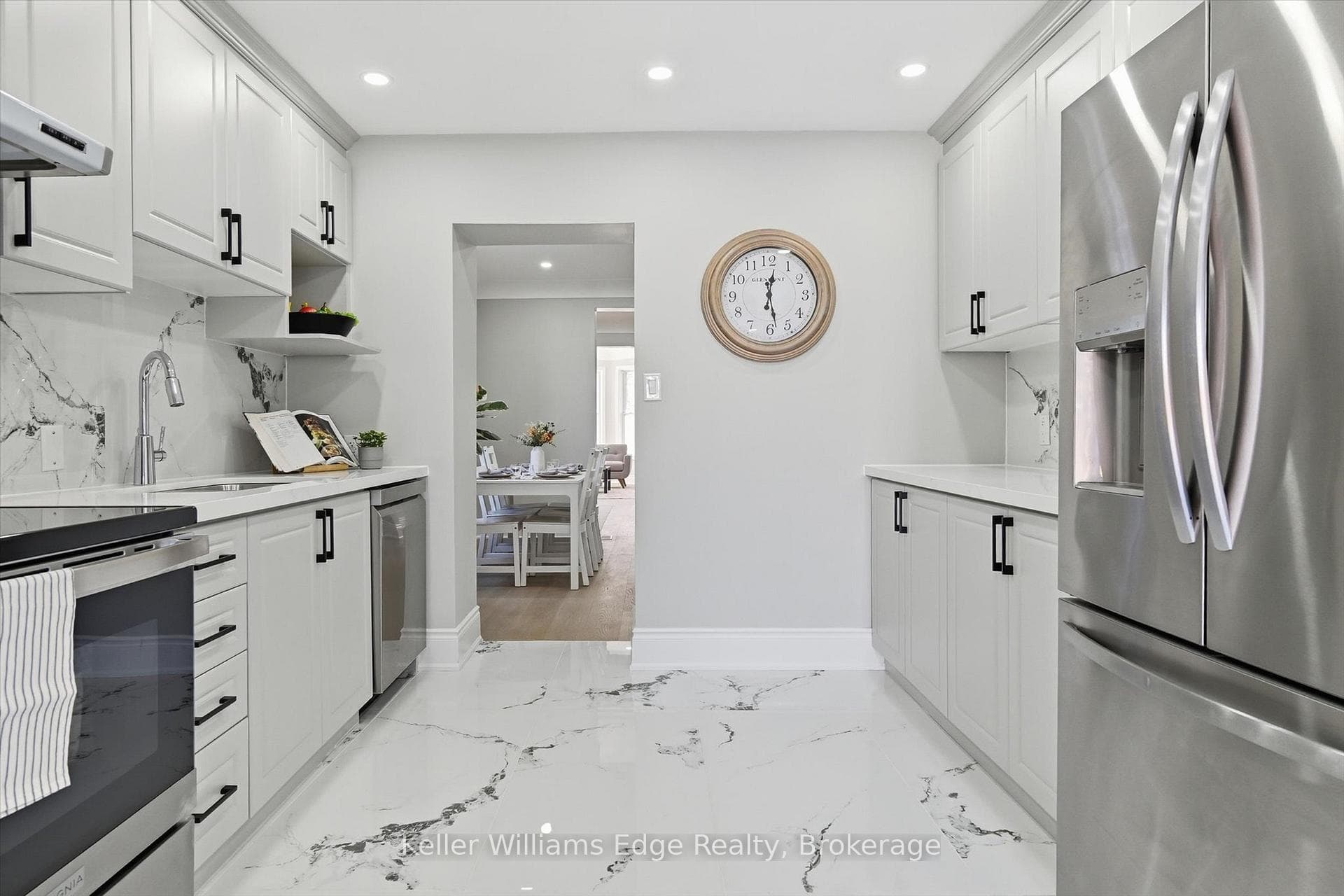 65 Smith Avenue photo 16