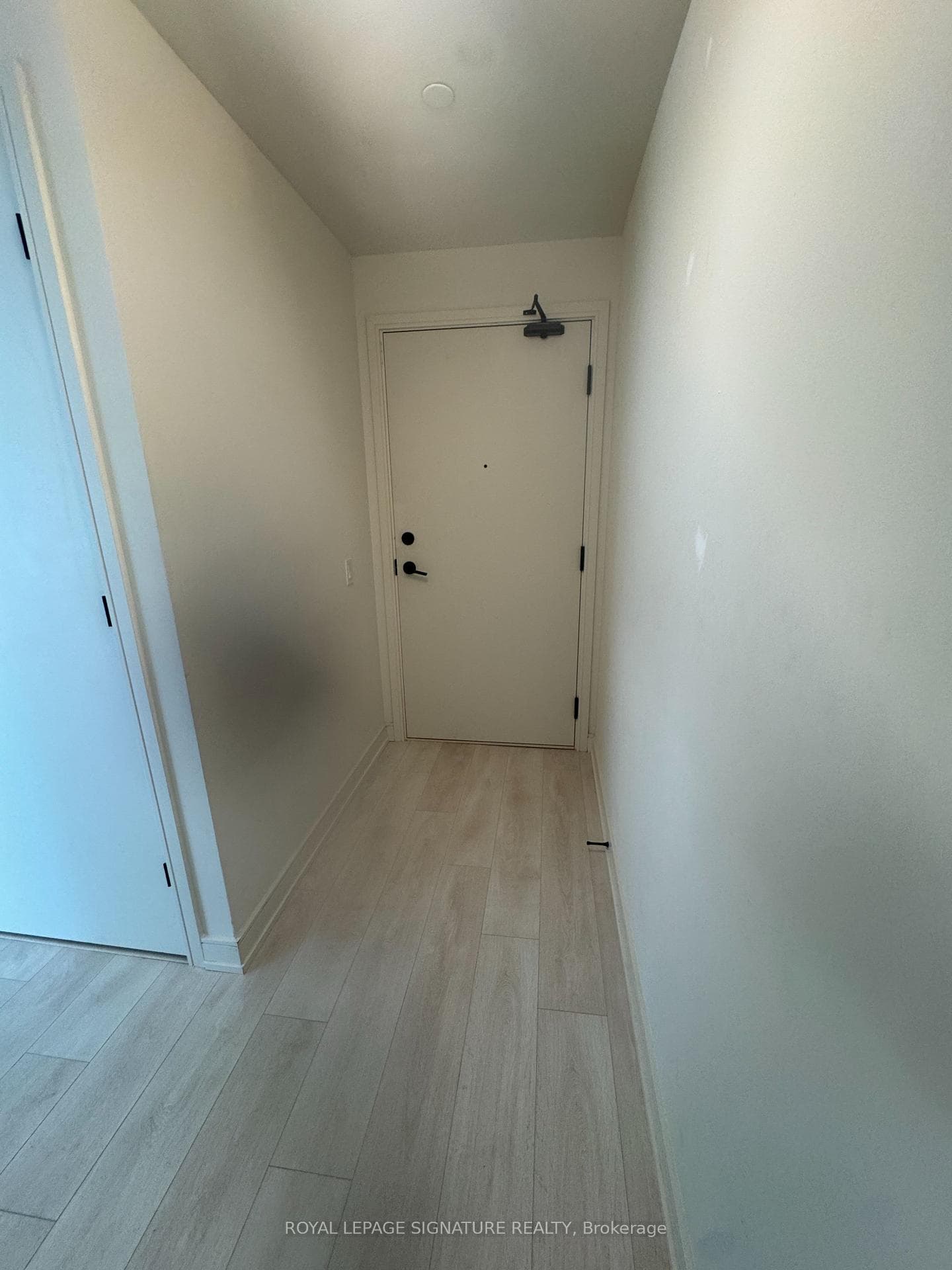 8010 Derry Road Unit 1007 photo 11