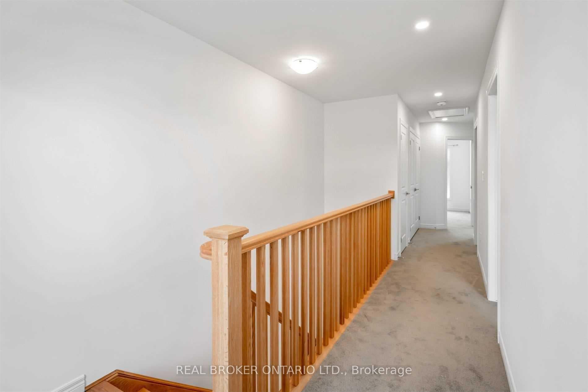 141 Summersides Boulevard photo 7