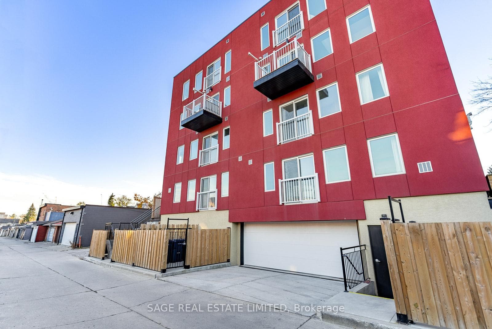 1183 Dufferin Street Unit 111 photo 32