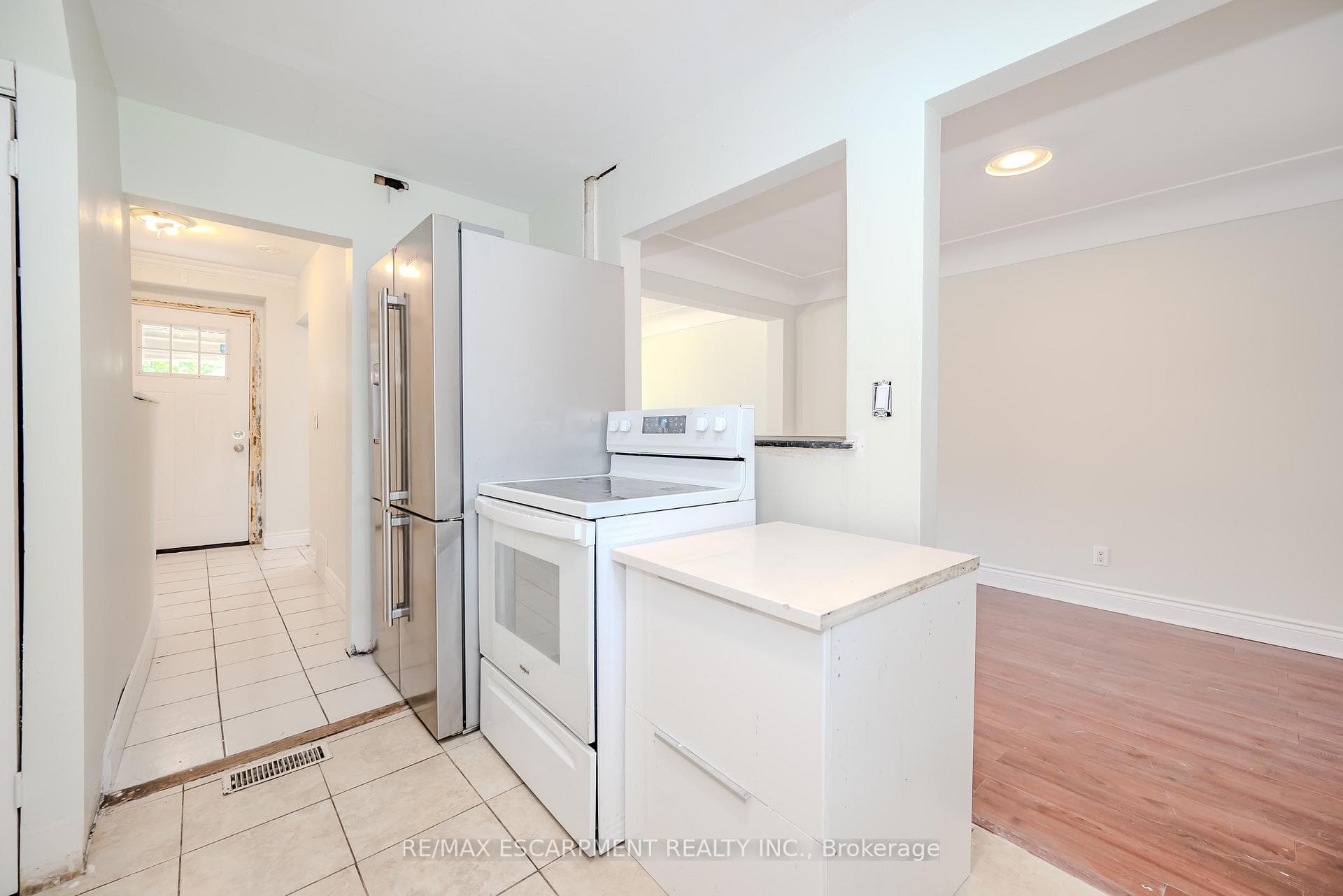 177 Beach Road photo 15