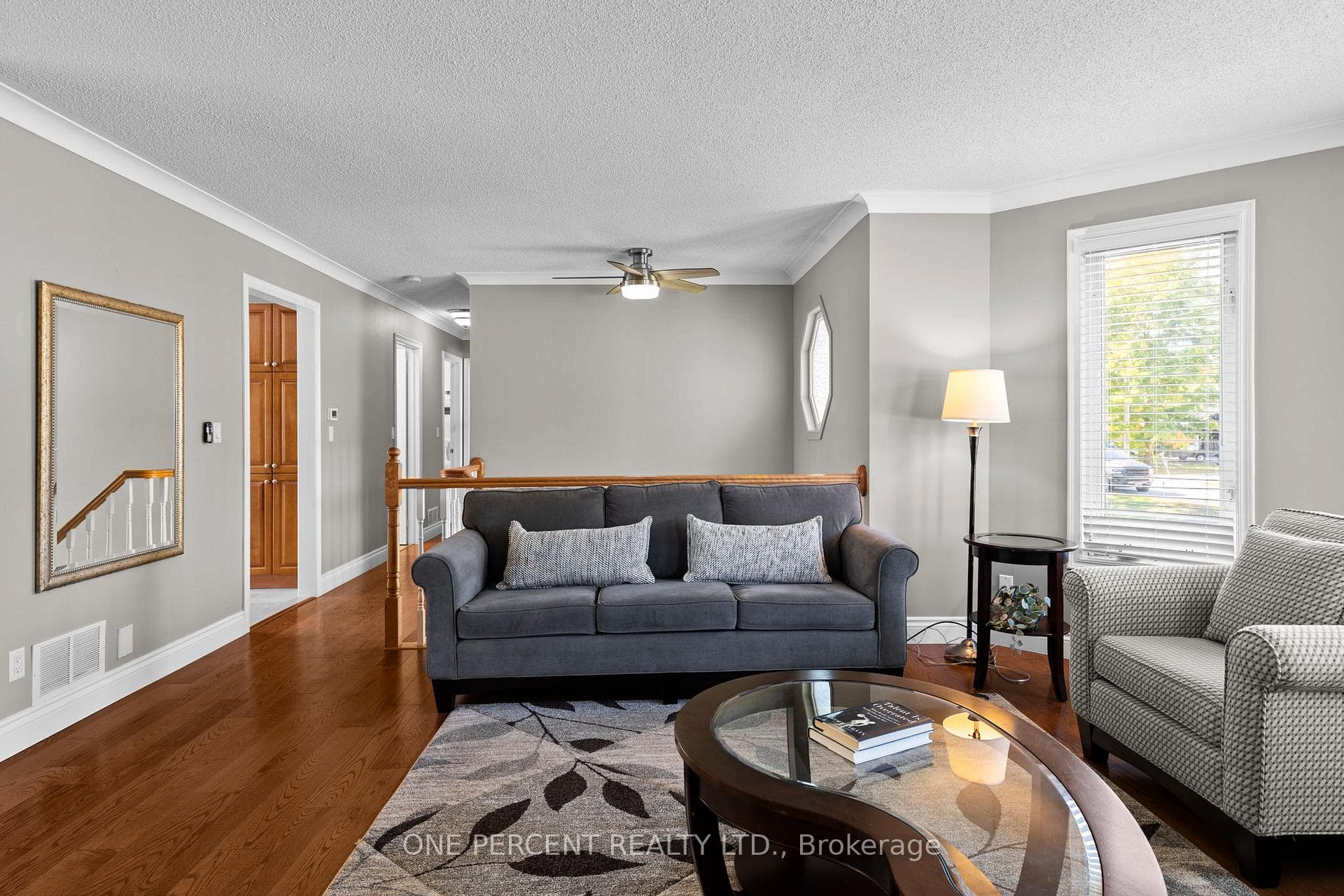 63 Bailey Crescent photo 9