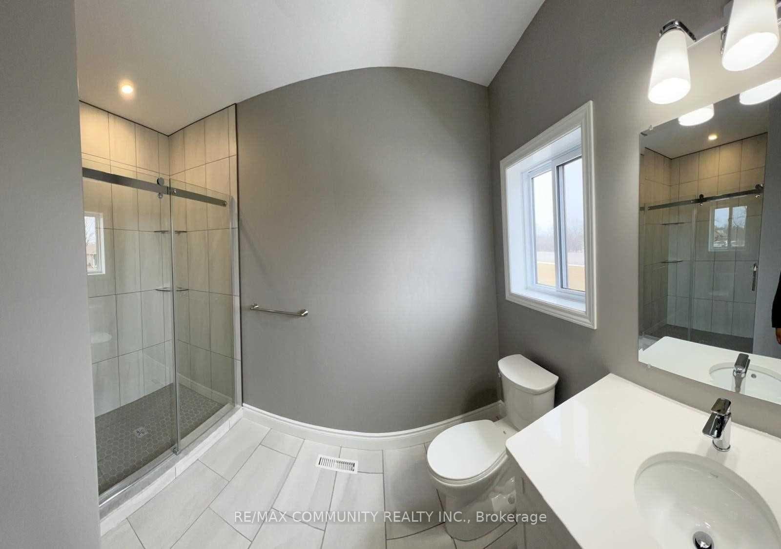 6 Redwood Drive photo 12