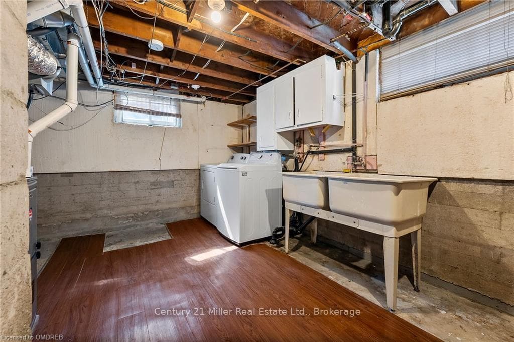 241 HIGHBURY Avenue photo 26