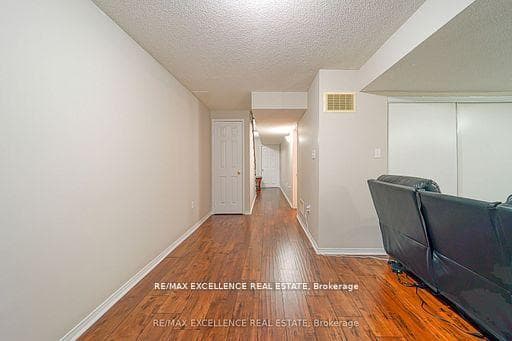 3950 Erin Centre Boulevard Unit 66 photo 9
