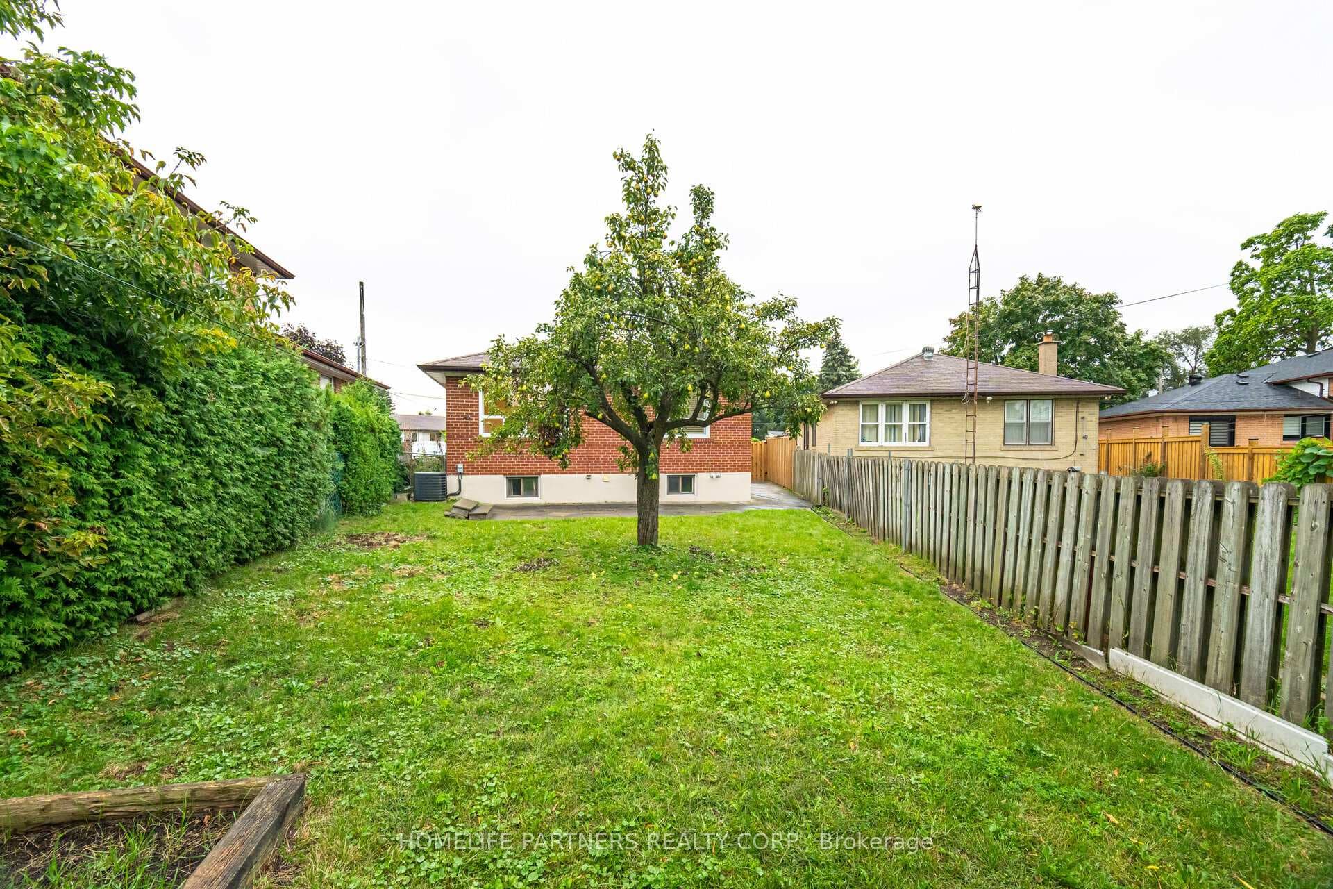 46 Ironwood Road photo 36