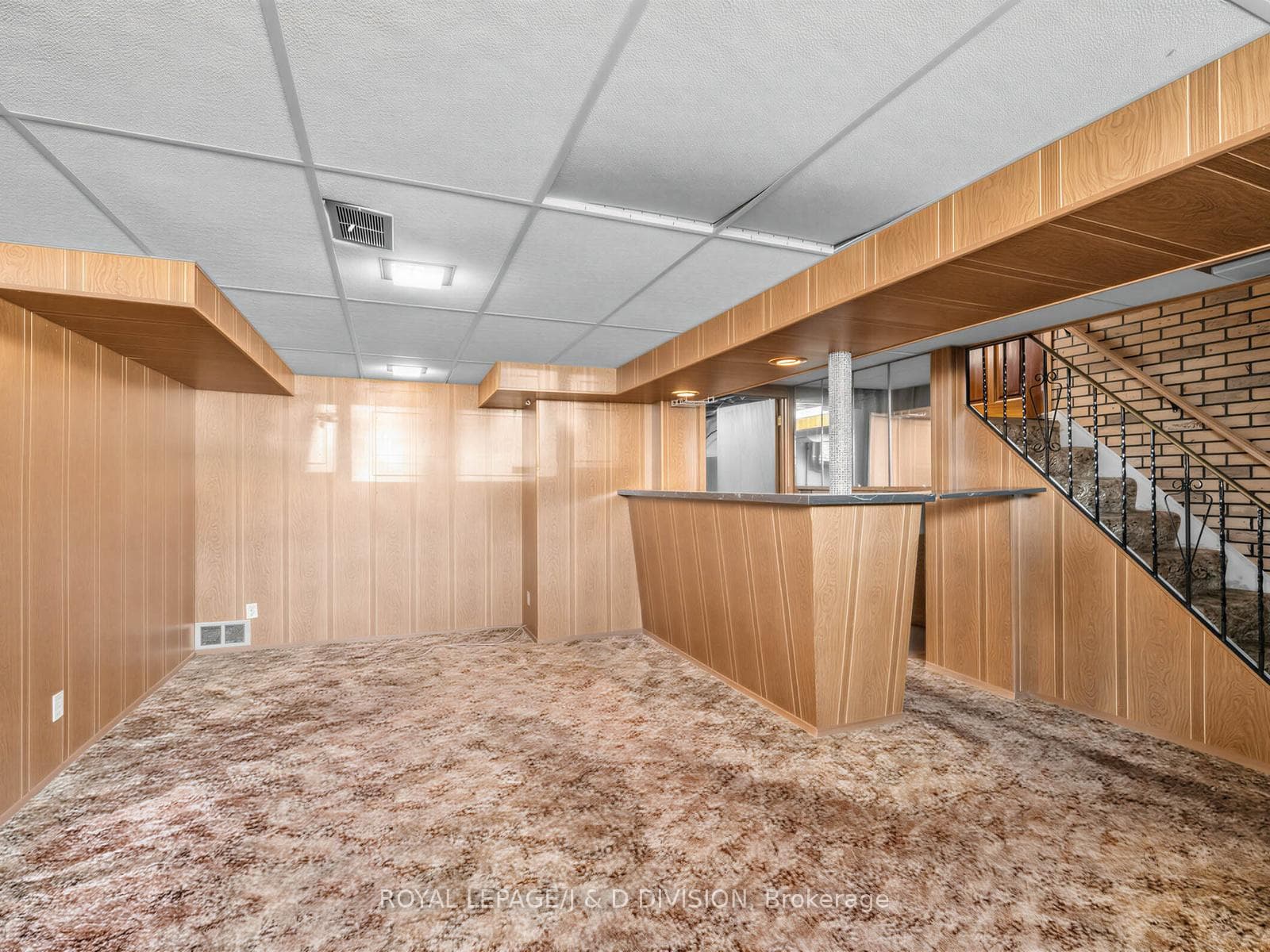 7 Crosby Avenue photo 25