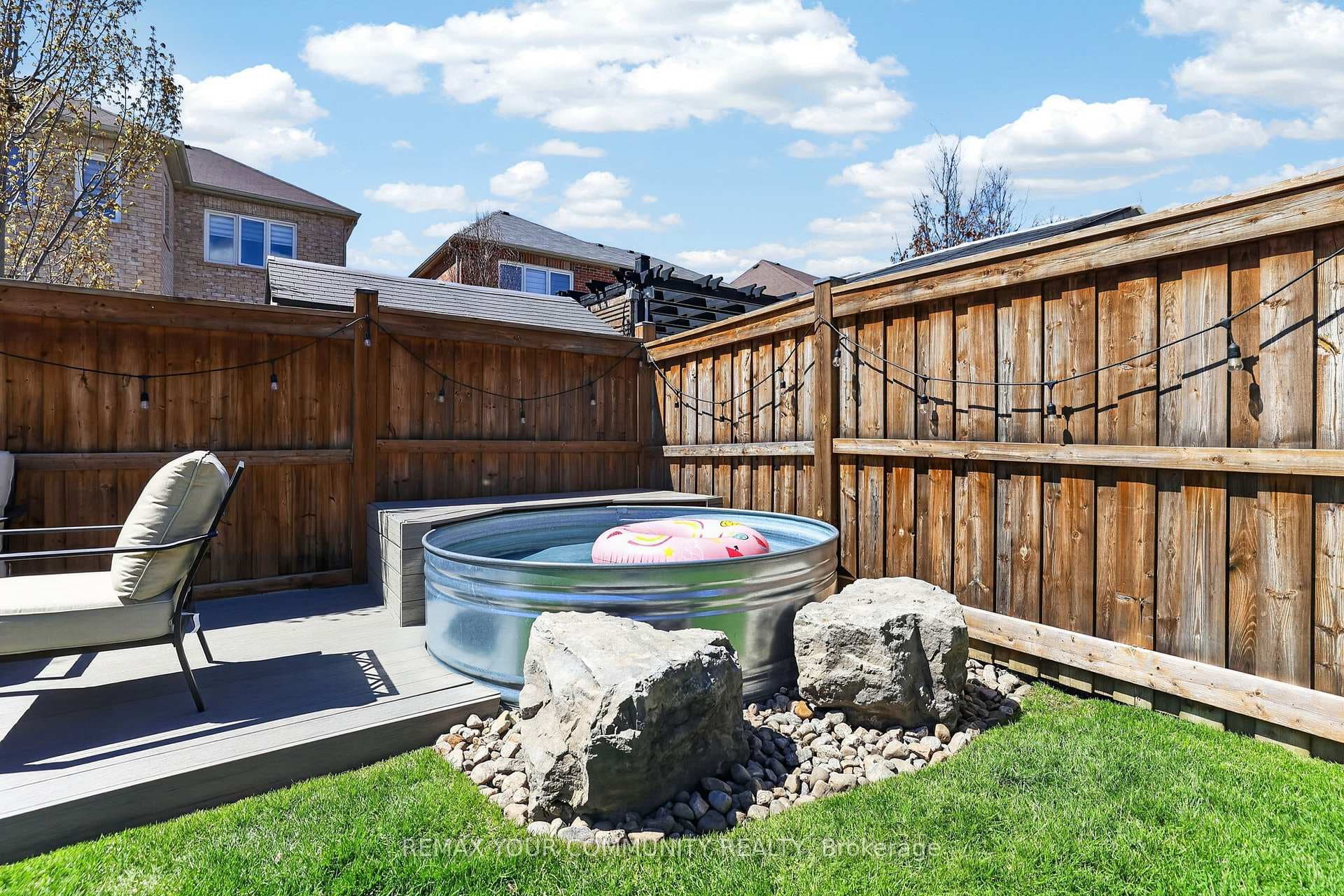 668 West Park Avenue photo 46