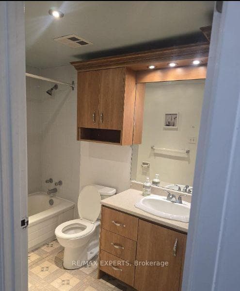 120 Bell Farm Road Unit 210 photo 7