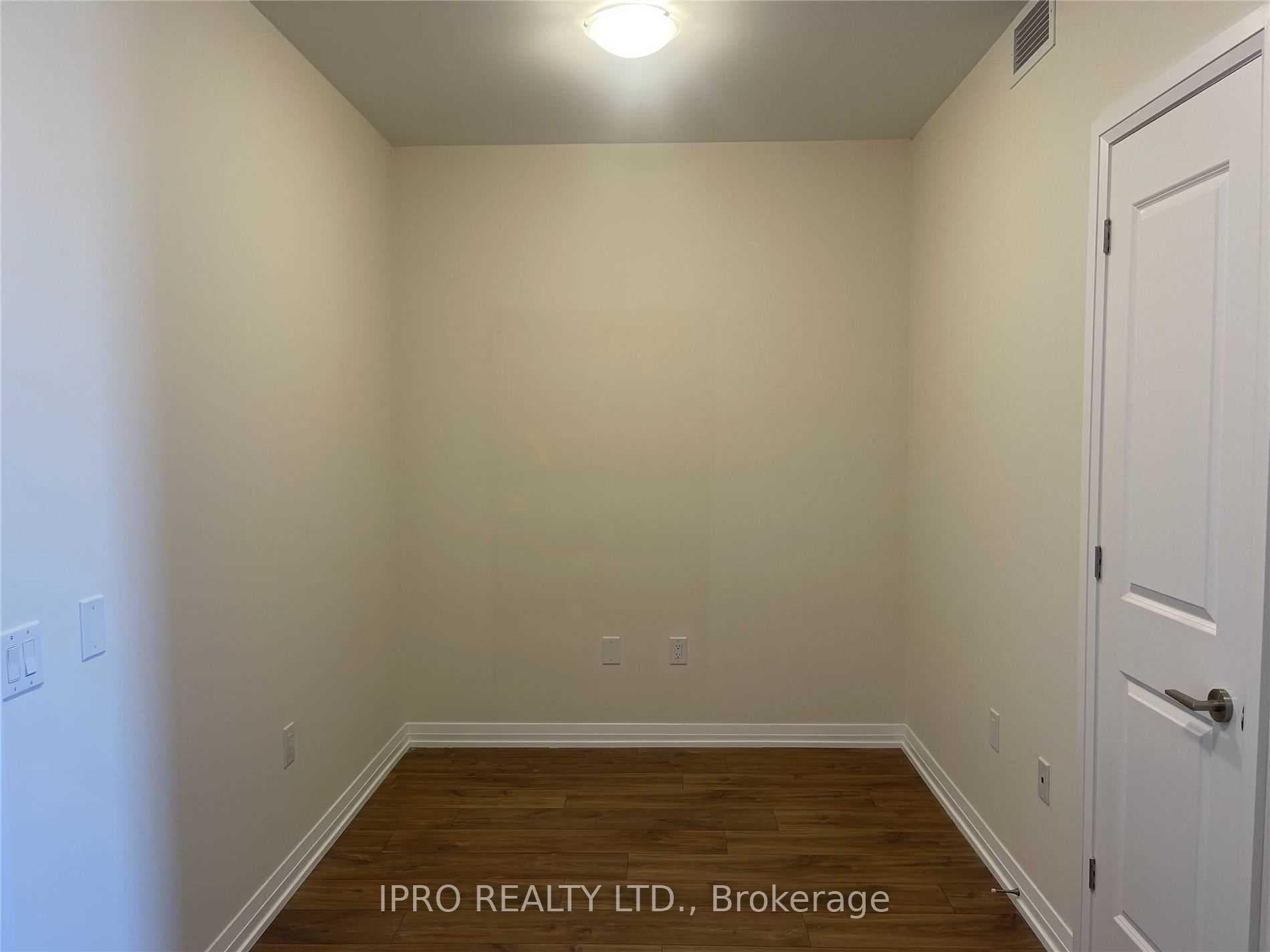 50 Thomas Riley Road Unit 812 photo 2