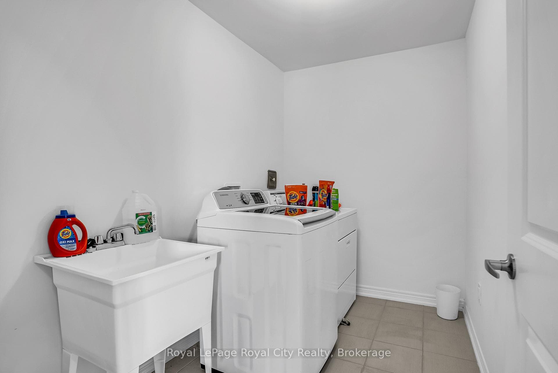 36 Prest Way photo 17