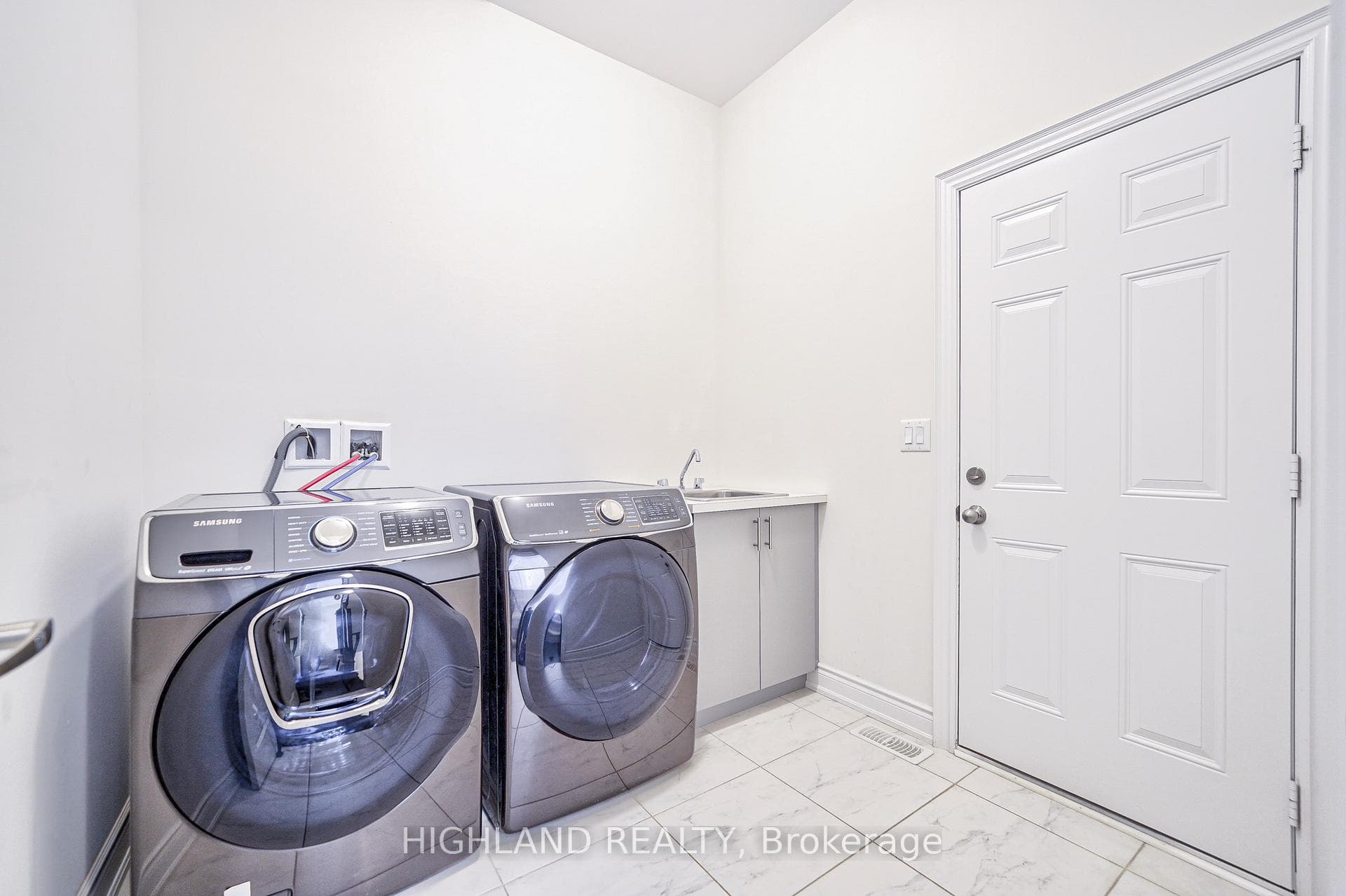 49 Threshing Mill Boulevard photo 11