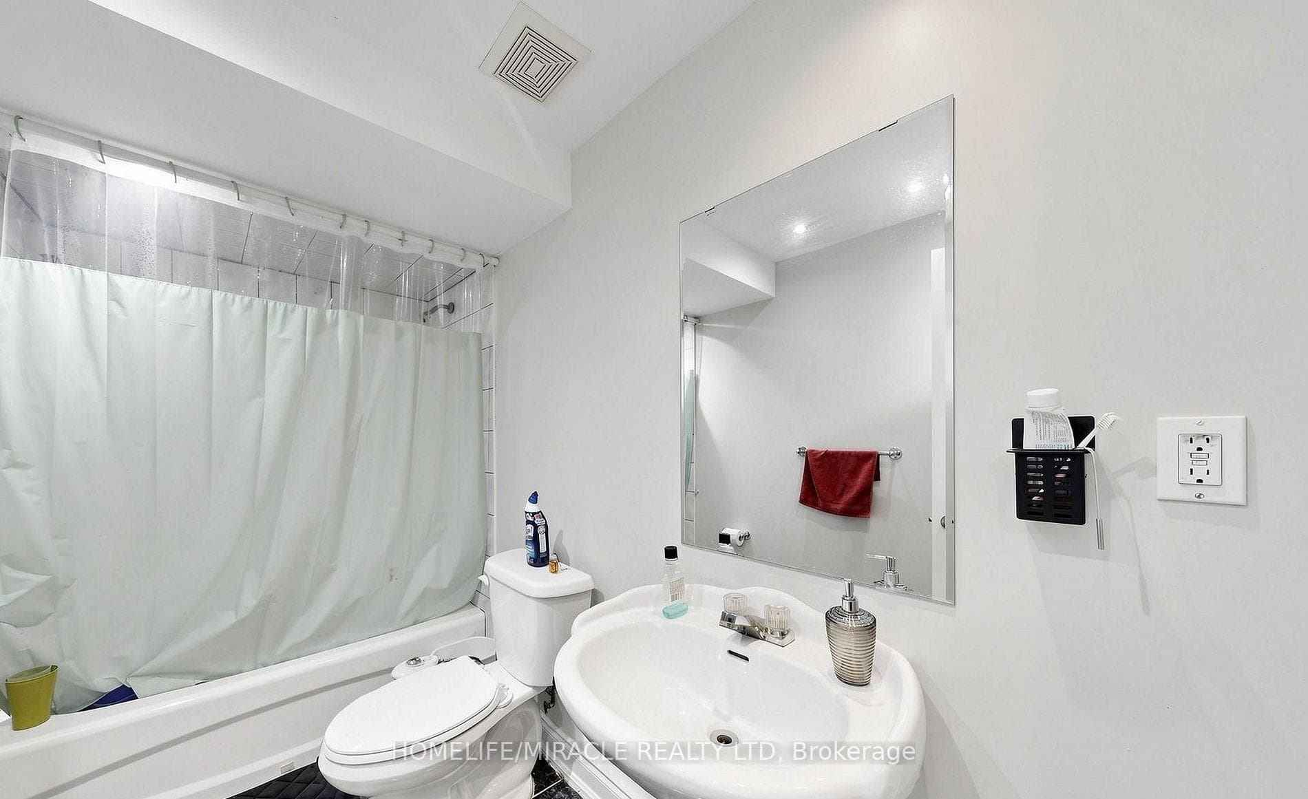 361 Brisdale Drive photo 32