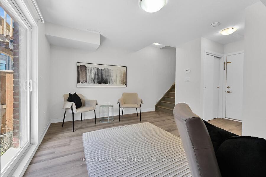 17 Markle Crescent photo 28