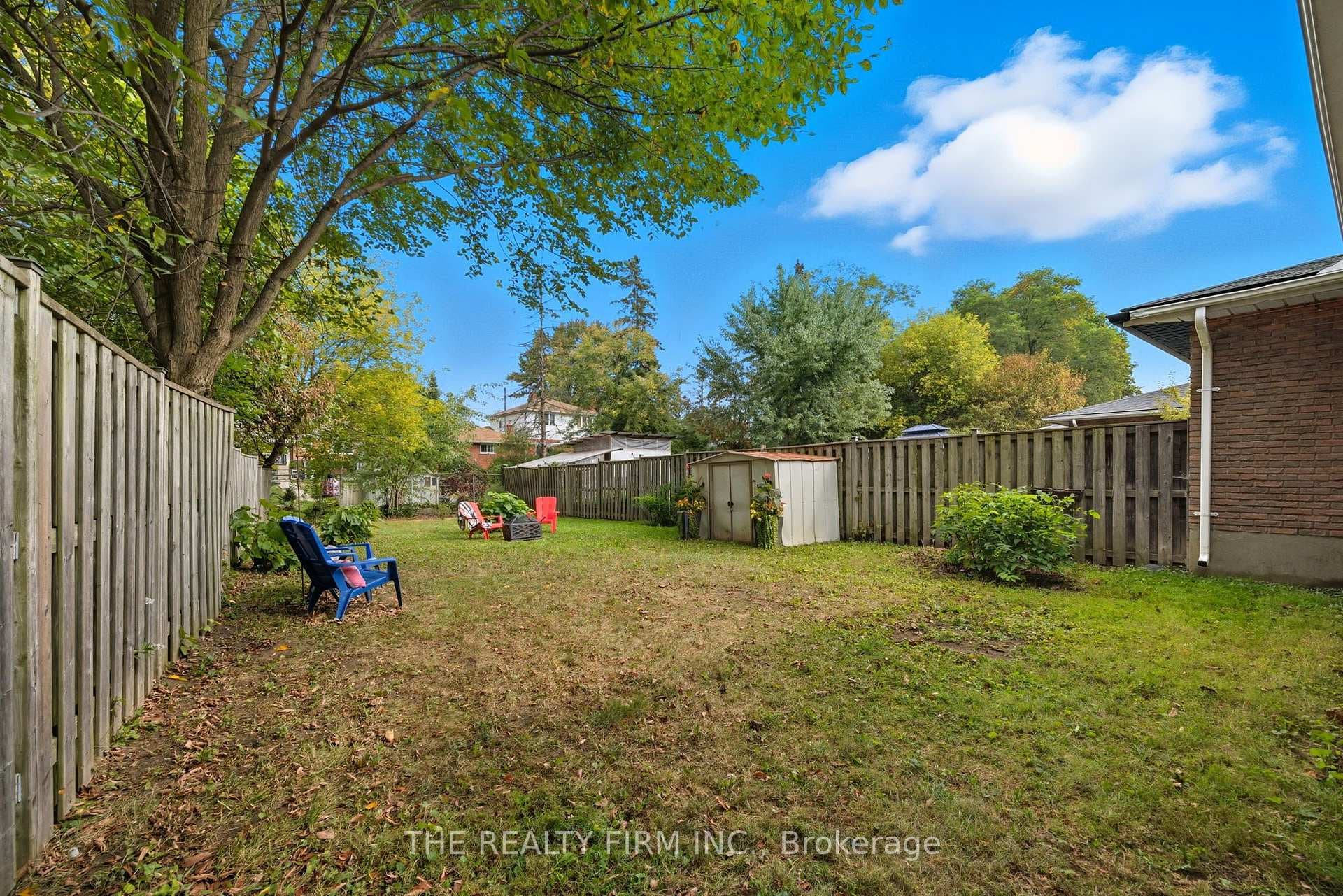 2 Noel Avenue photo 35