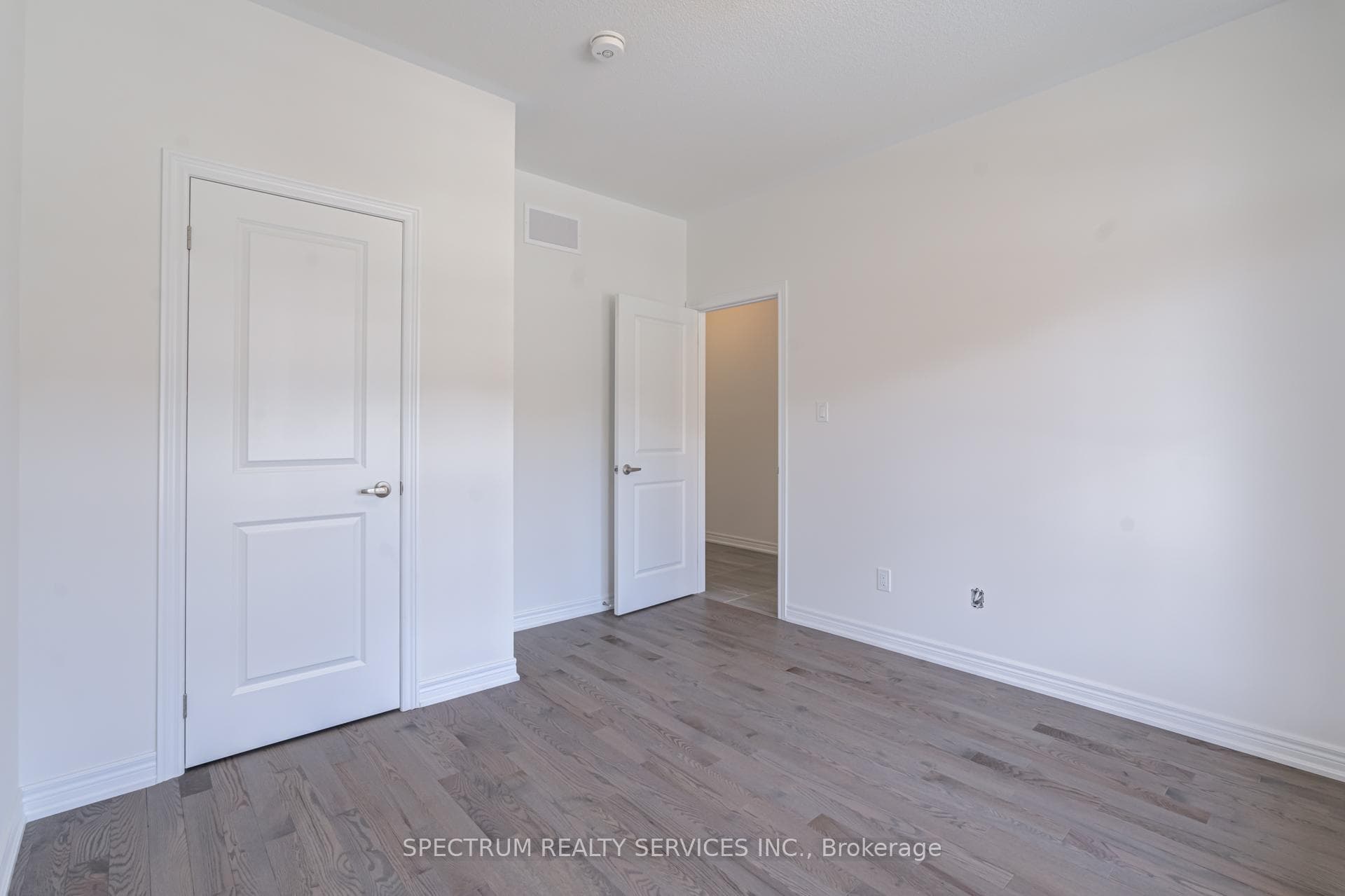 8 Abelia Street photo 12