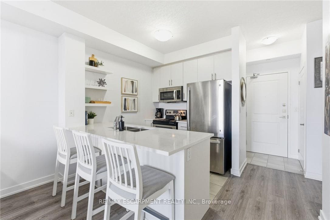 35 Southshore Crescent Unit 228 photo 8