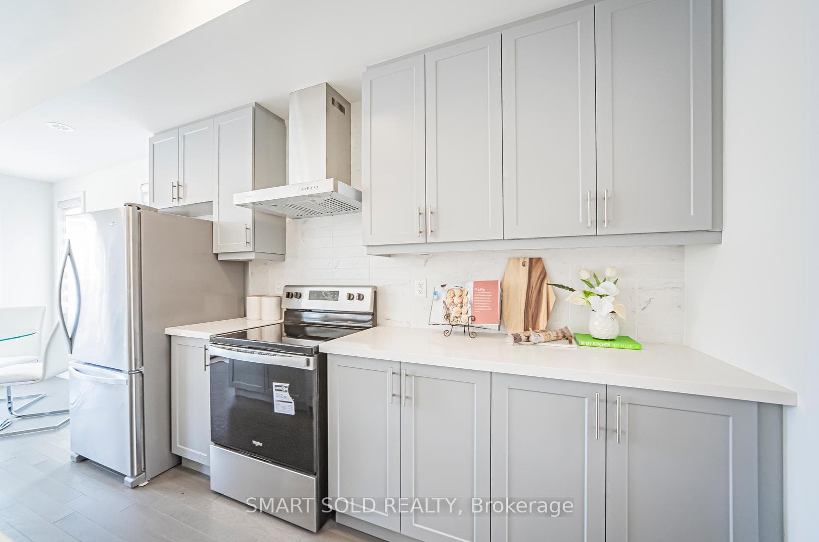 129 Yorkton Boulevard photo 10