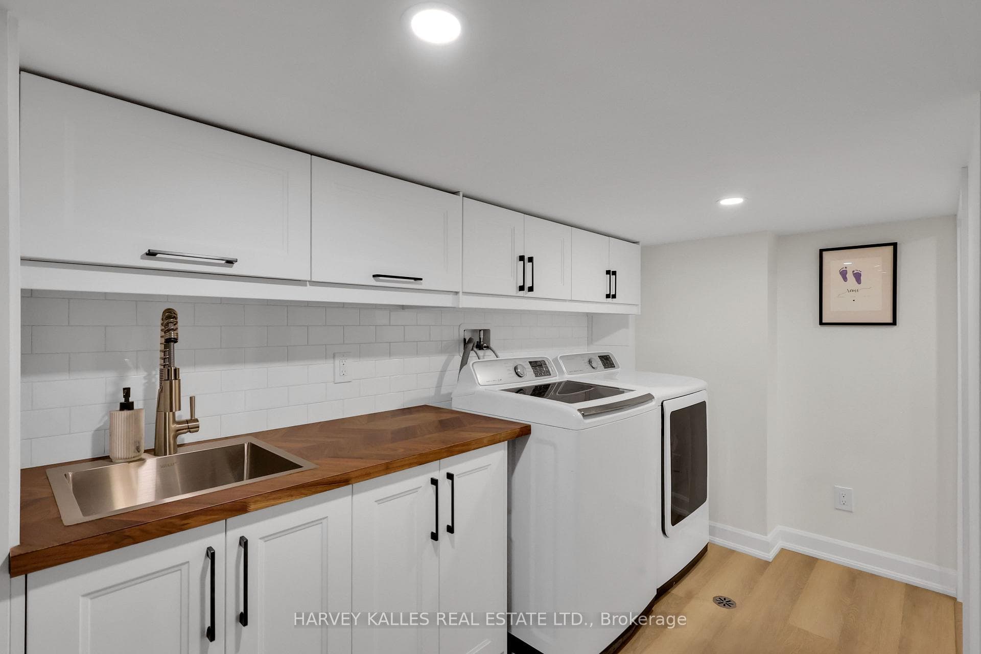 99 Atlas Avenue photo 30