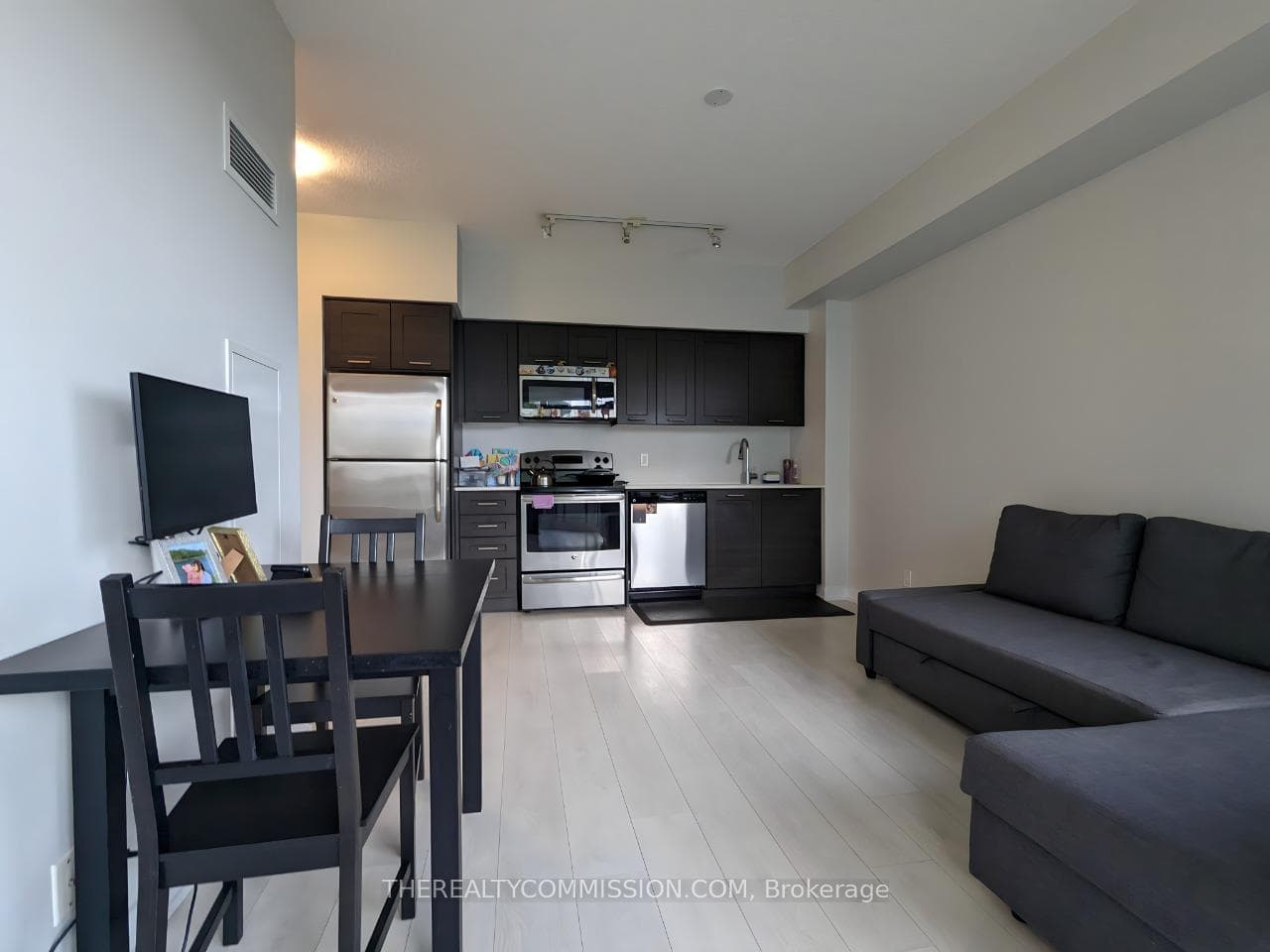 2212 Lake Shore Boulevard Unit 501 photo 6