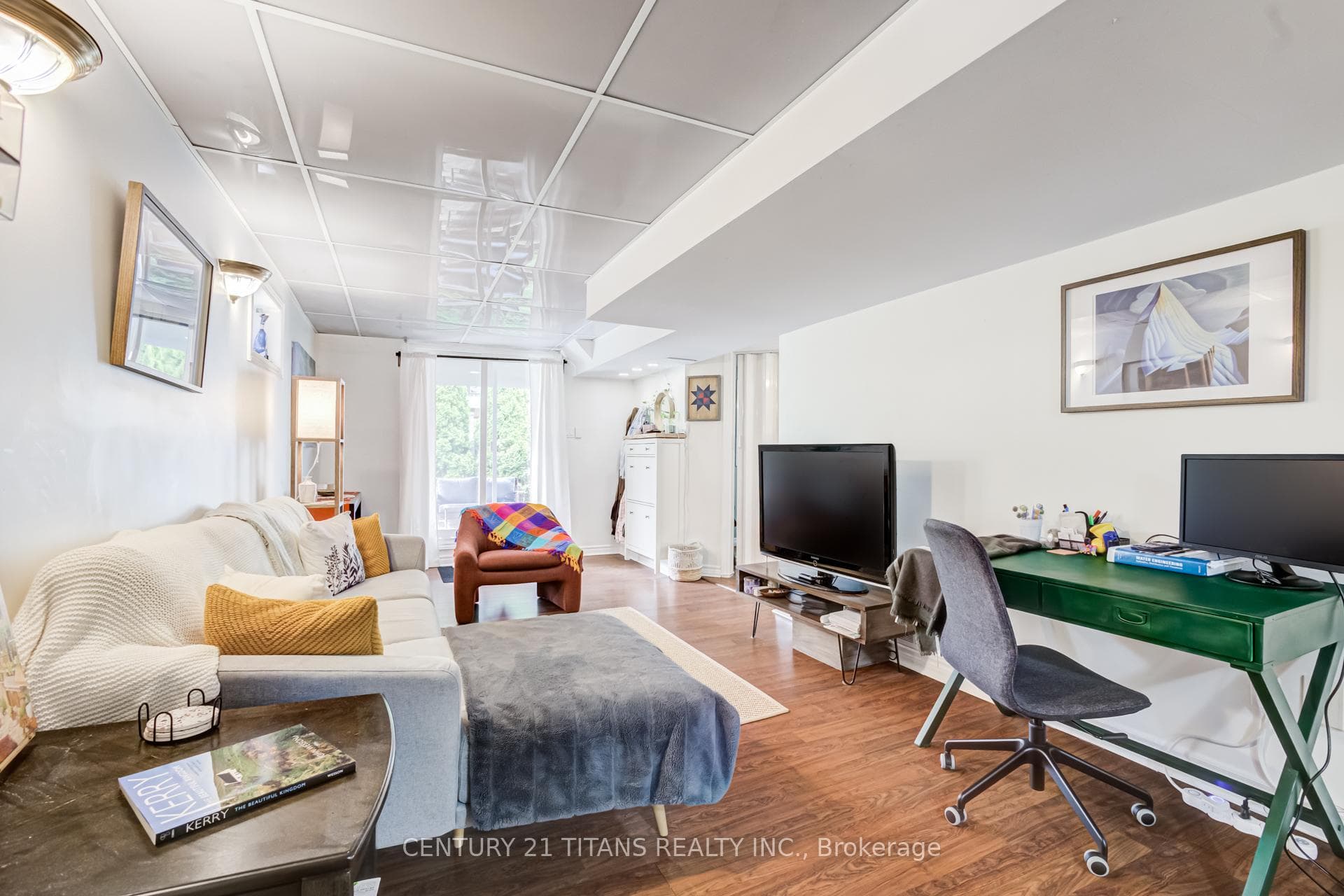 6 Blossom Court photo 36