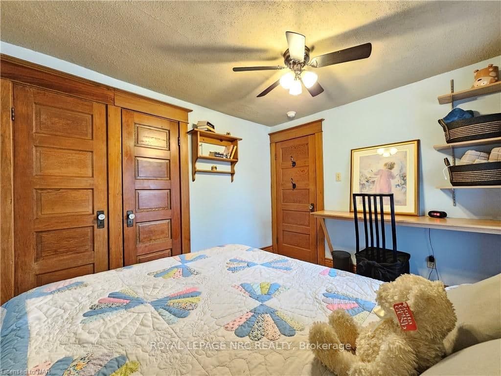 Bedroom3 - w/double closet.