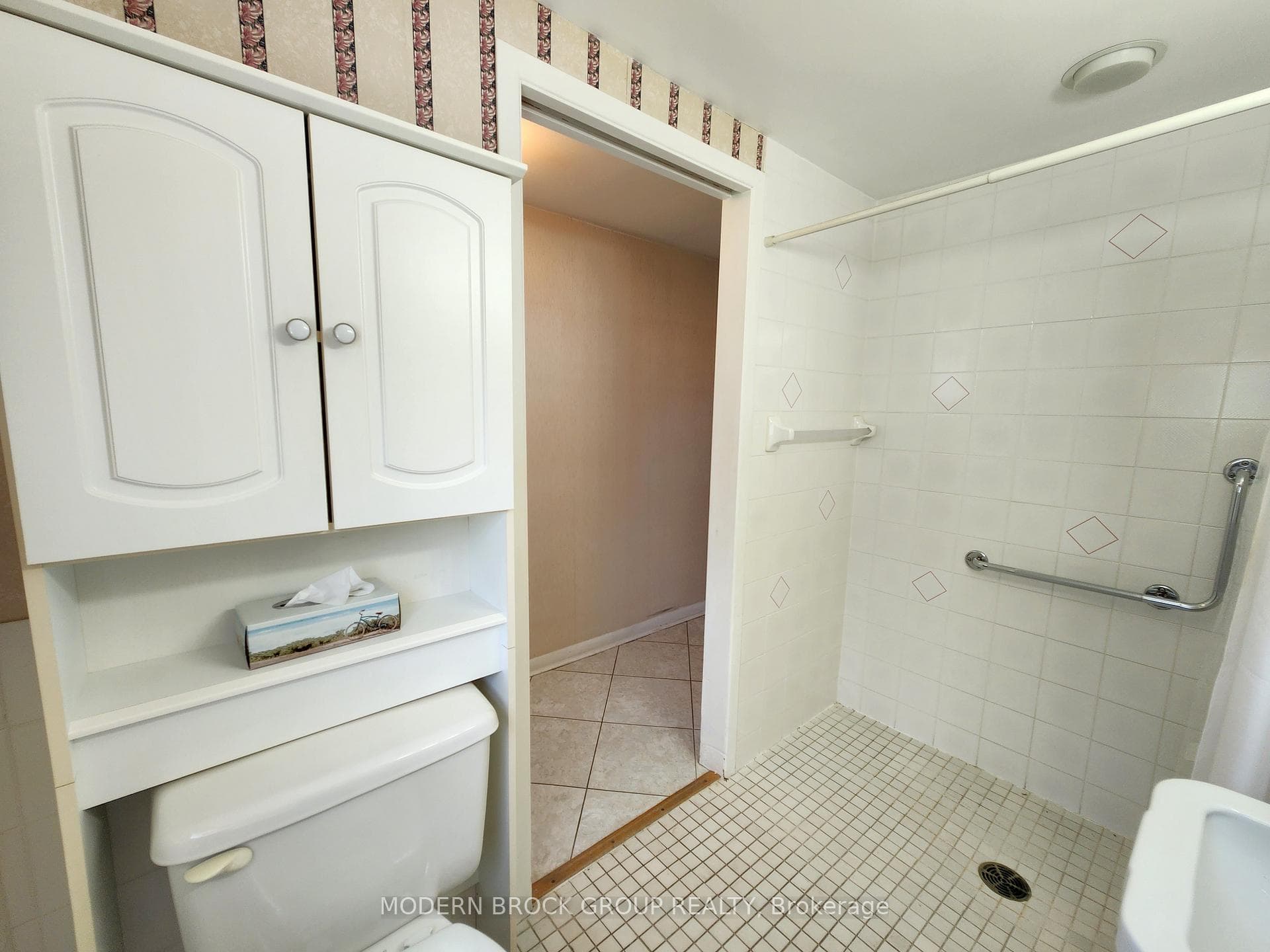 2 Woodlawn Place photo 31