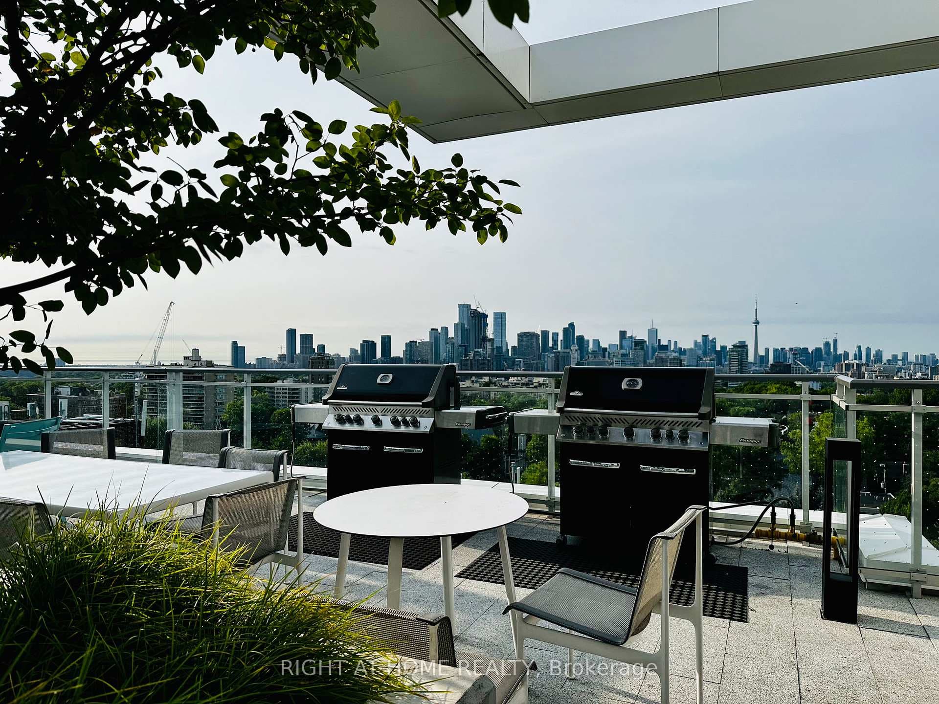 223 St Clair Avenue Unit 217 photo 15