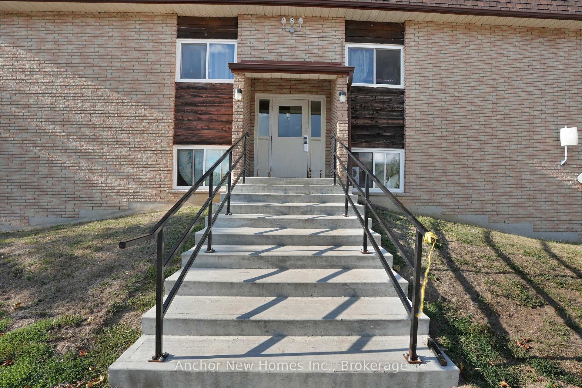 20 Valleyview Drive photo 11