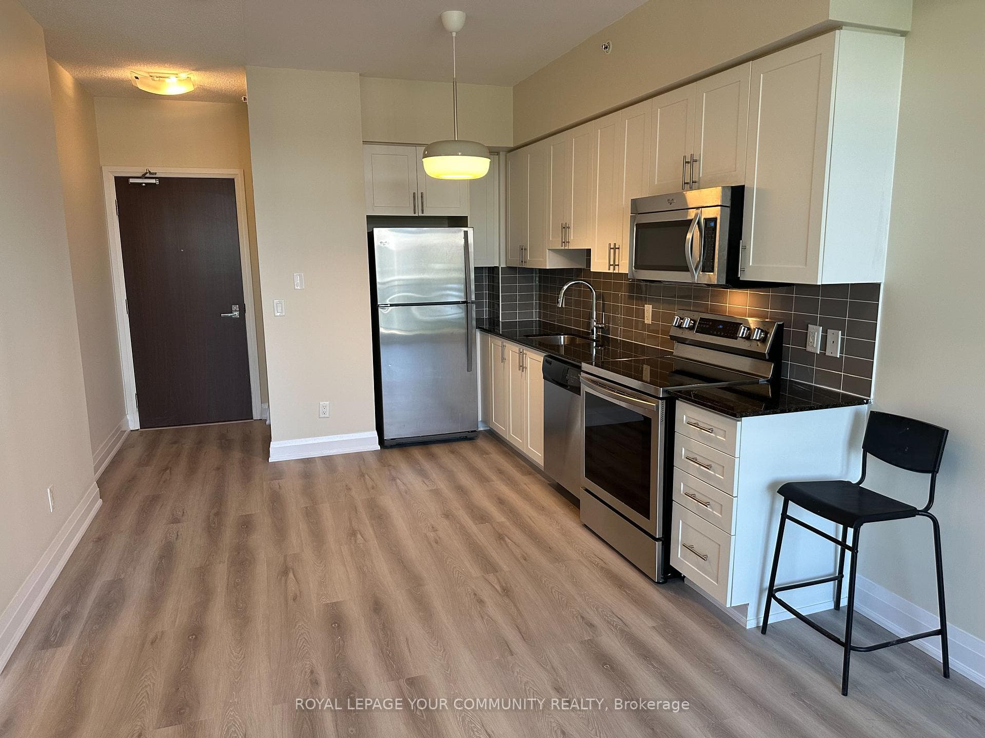 75 North Park Road Unit 410 photo 5