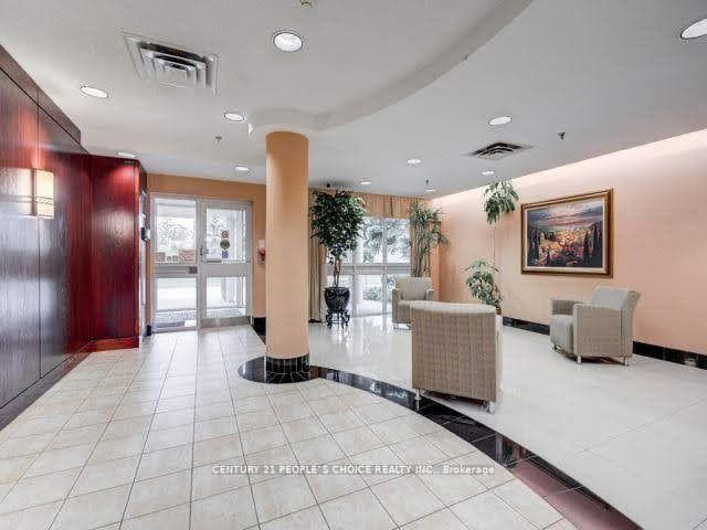480 McLevin Avenue Unit 816 photo 5