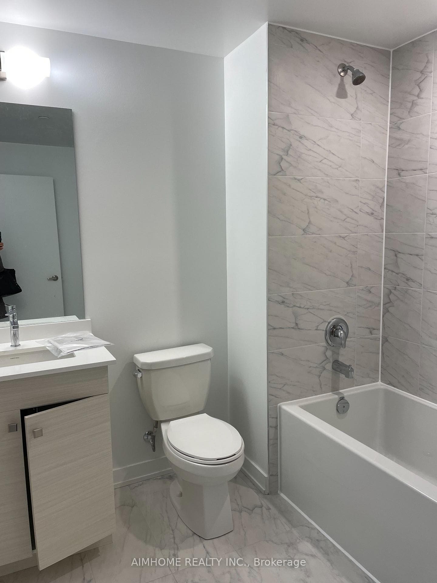 1035 Southdown Road Unit 1214 photo 5