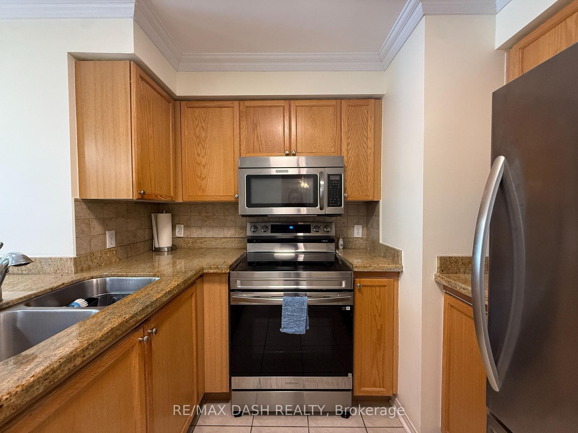 17 Michael Power Place Unit 106 photo 10