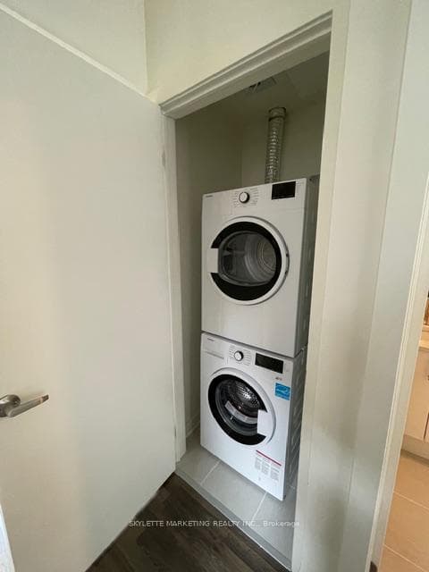 370B Red Maple Road Unit 67 photo 12