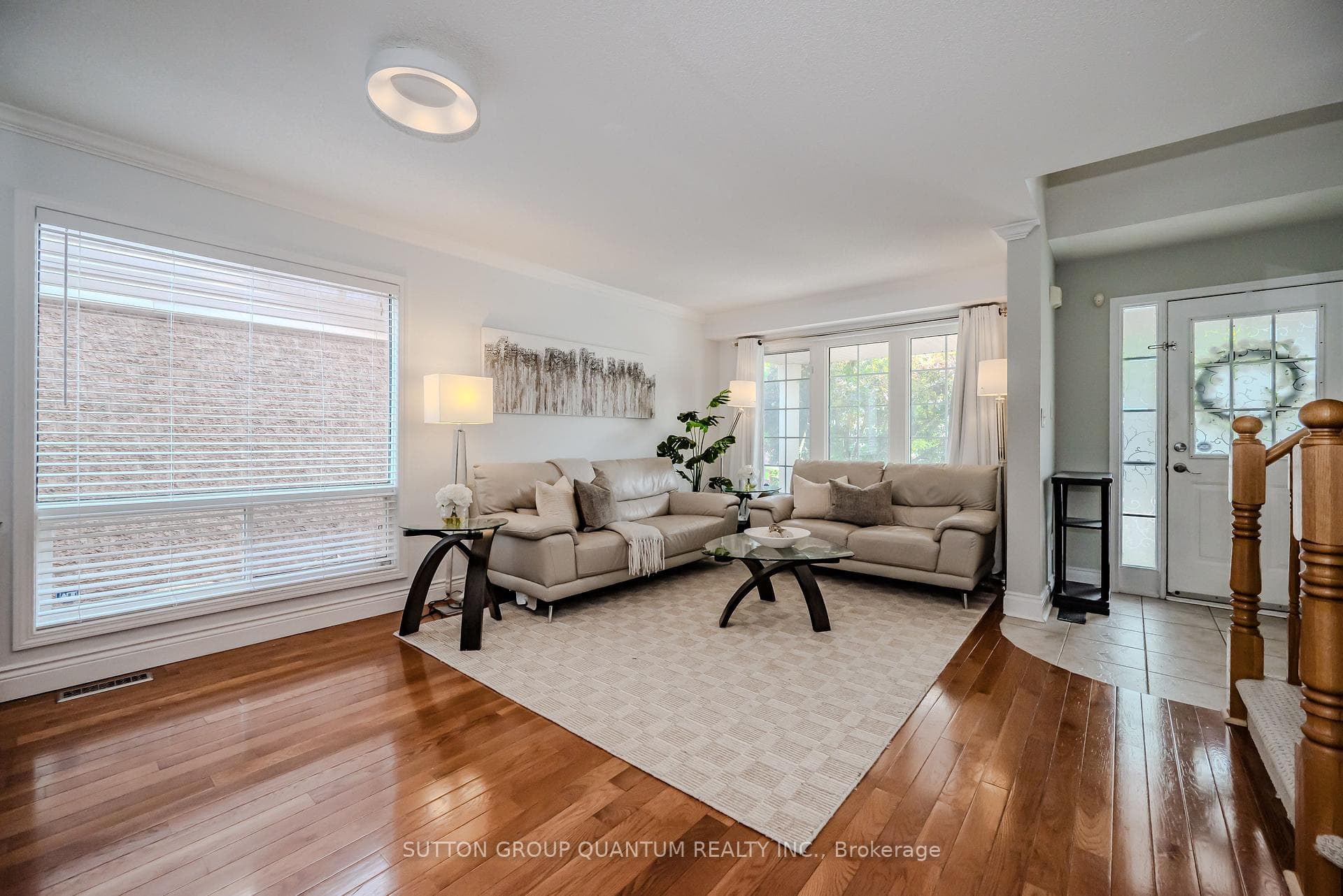 5919 Blue Spruce Avenue photo 4