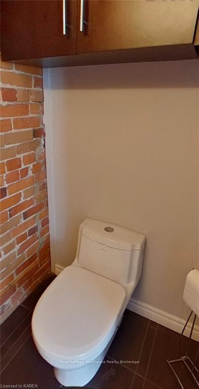 250 KING Street Unit 6 photo 21