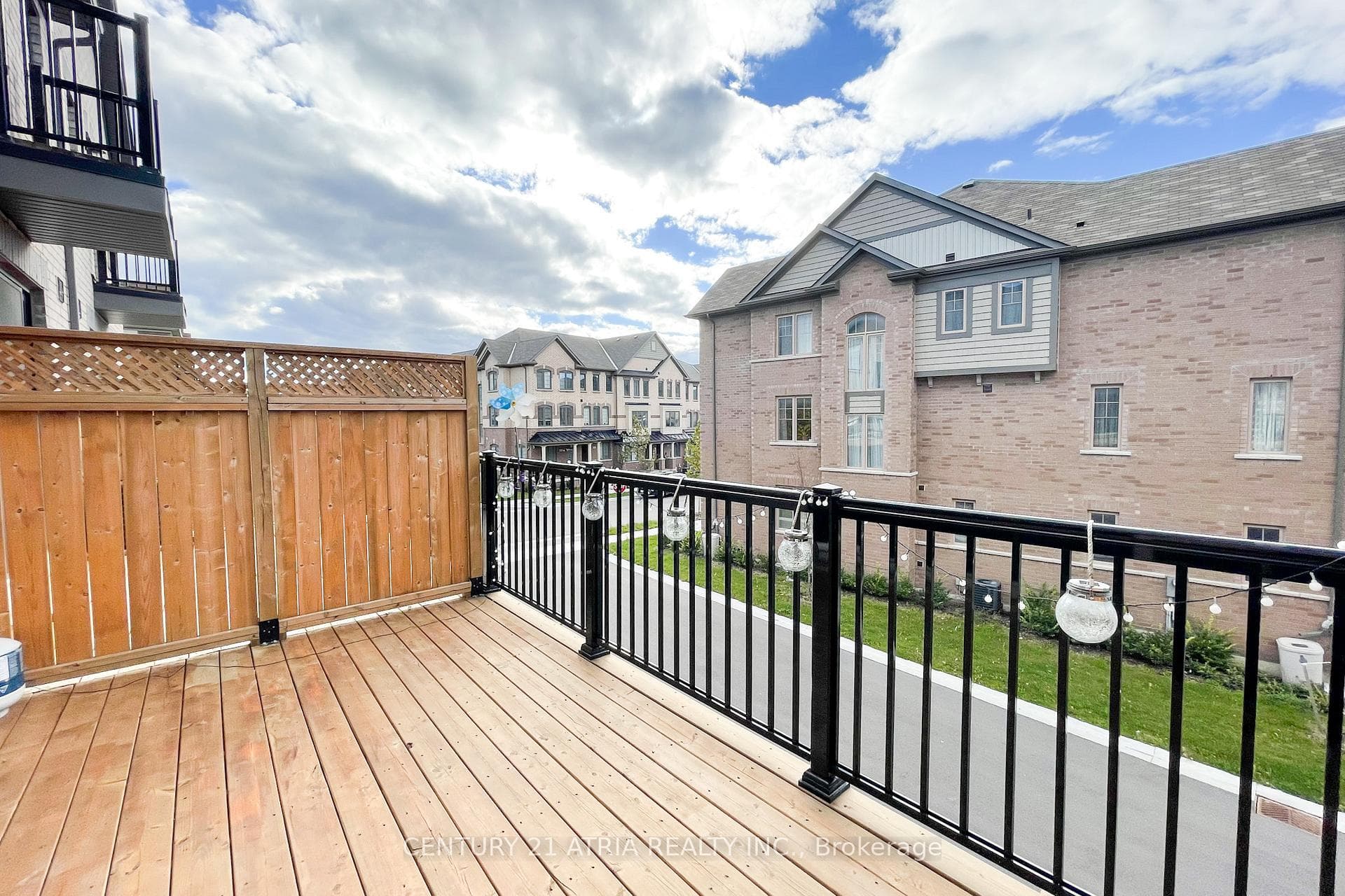 214 William Forster Road photo 24