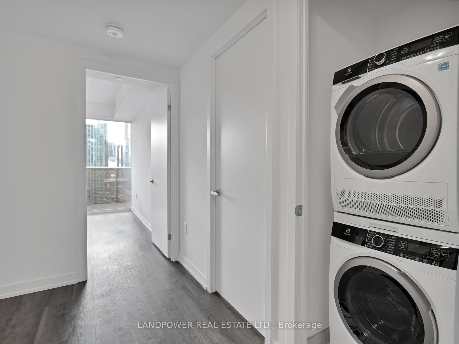 138 Downes Street Unit 2311 photo 14