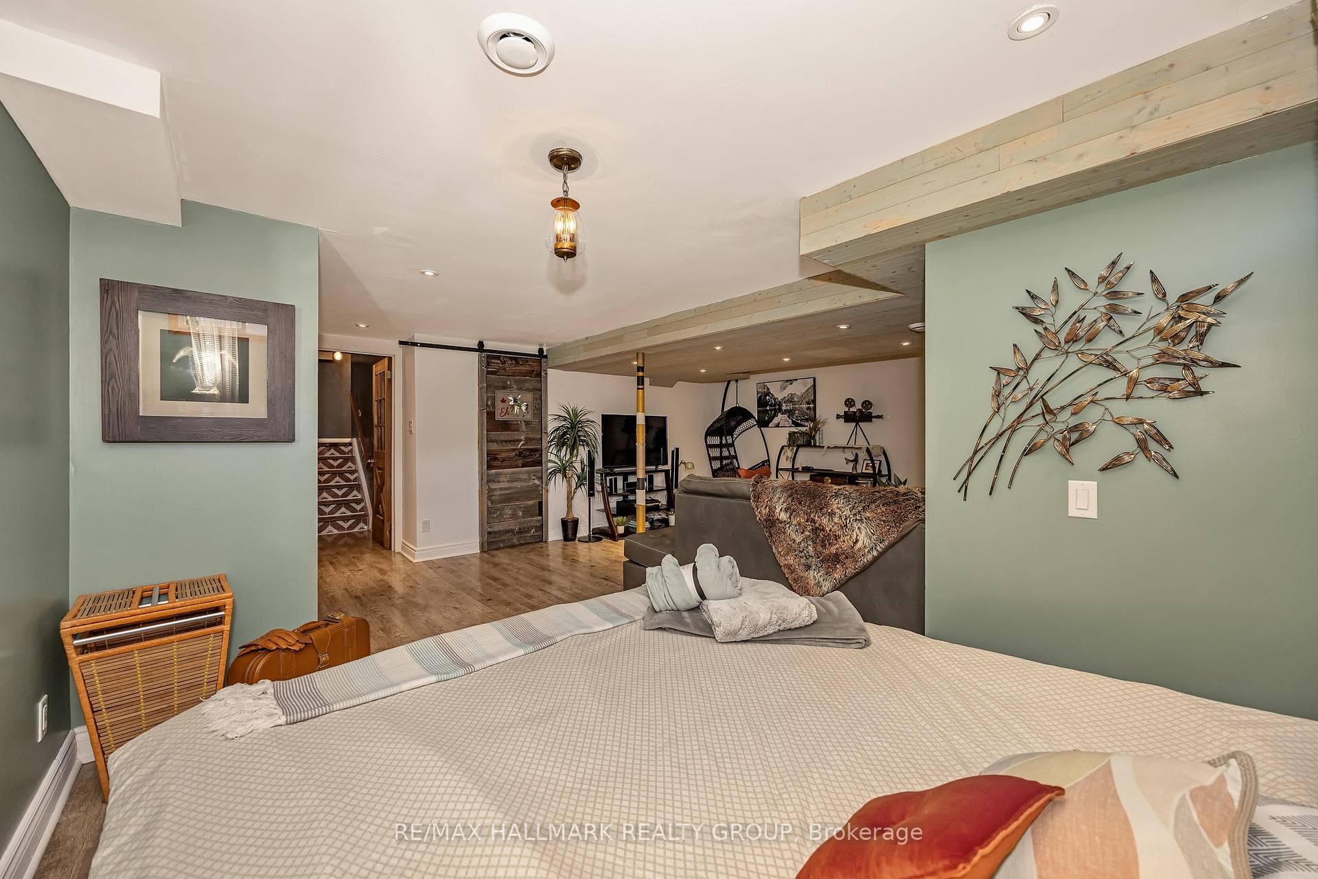 35 Benlea Drive photo 36