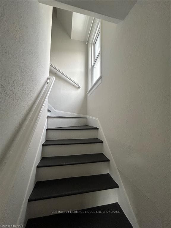 277 CENTRAL Avenue photo 18