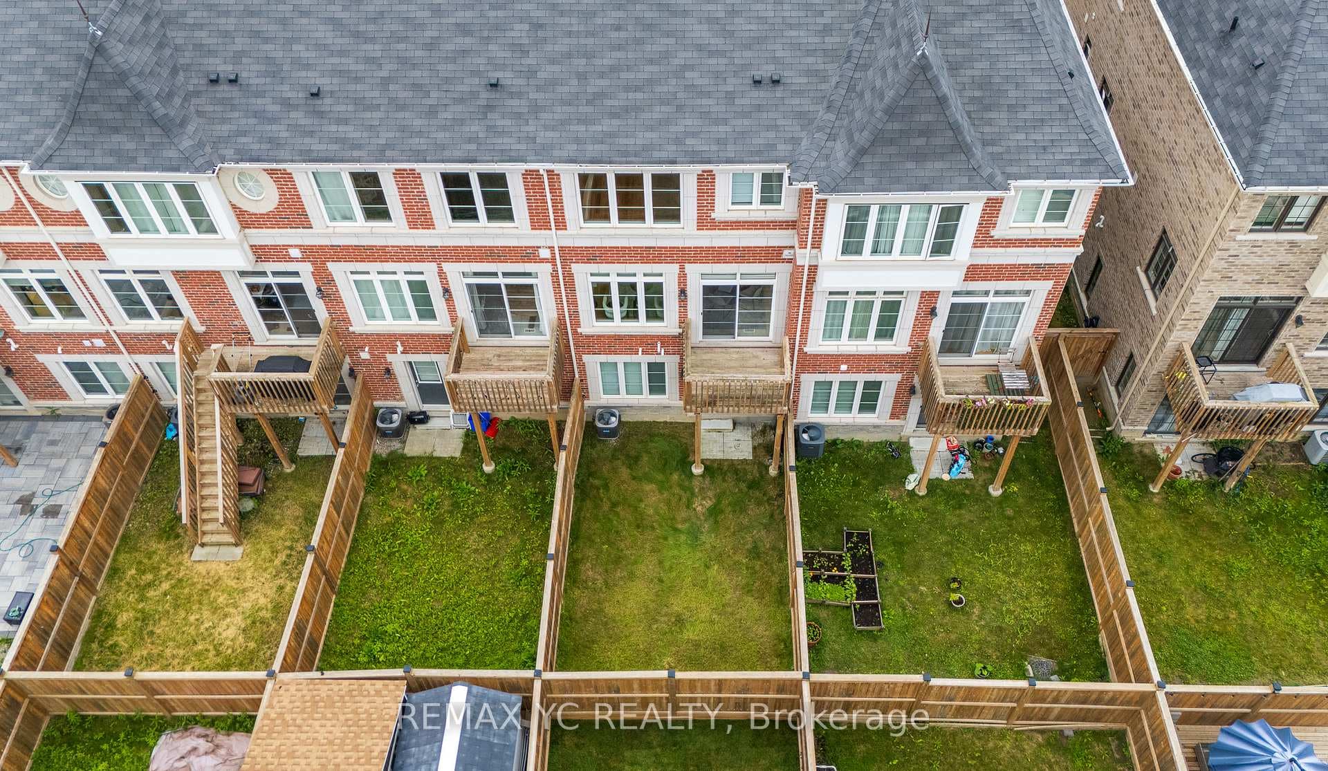 58 Sandwell Street photo 29