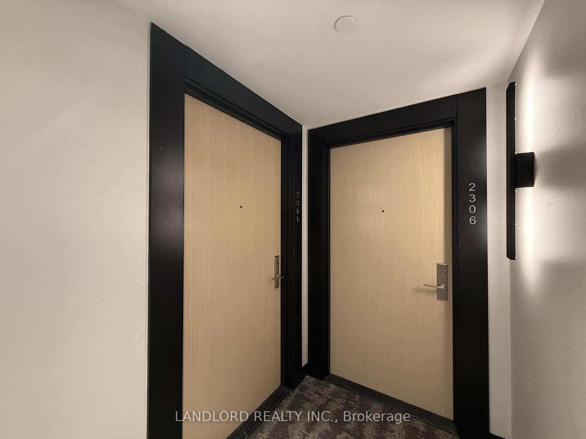 395 Bloor Street Unit 2305 photo 31