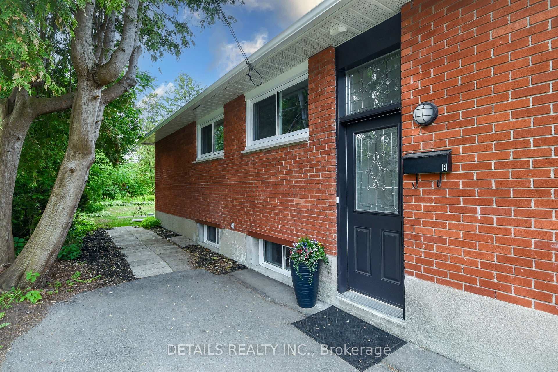 2364 Cheshire Road Unit Unit A and B photo 28