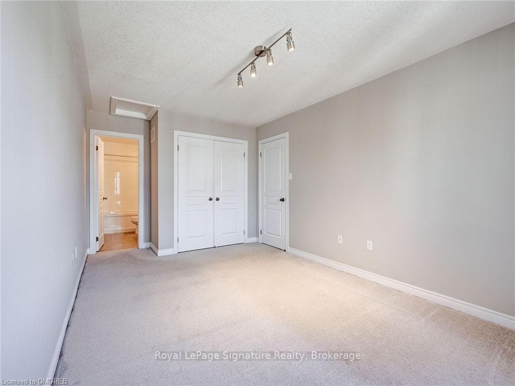 54 NISBET Boulevard Unit 15 photo 14