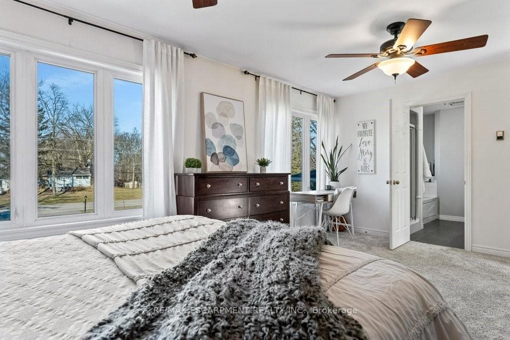9793 Dickenson Road photo 21