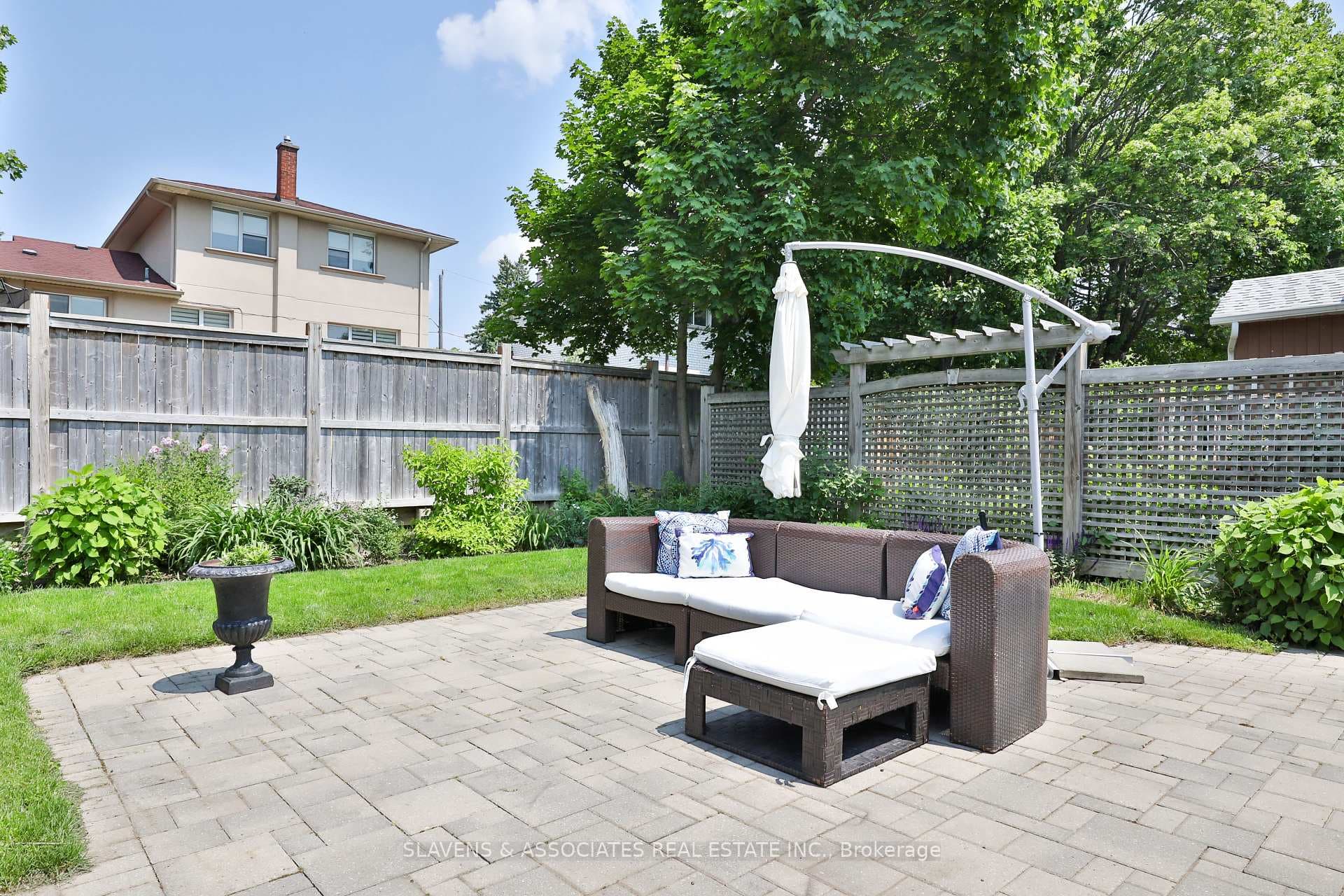 49 Hearthstone Crescent photo 42